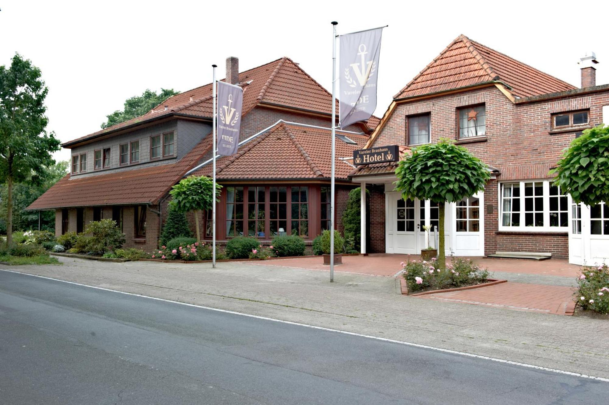 Vareler Brauhaus-Hotel Varel Dangast Bagian luar foto