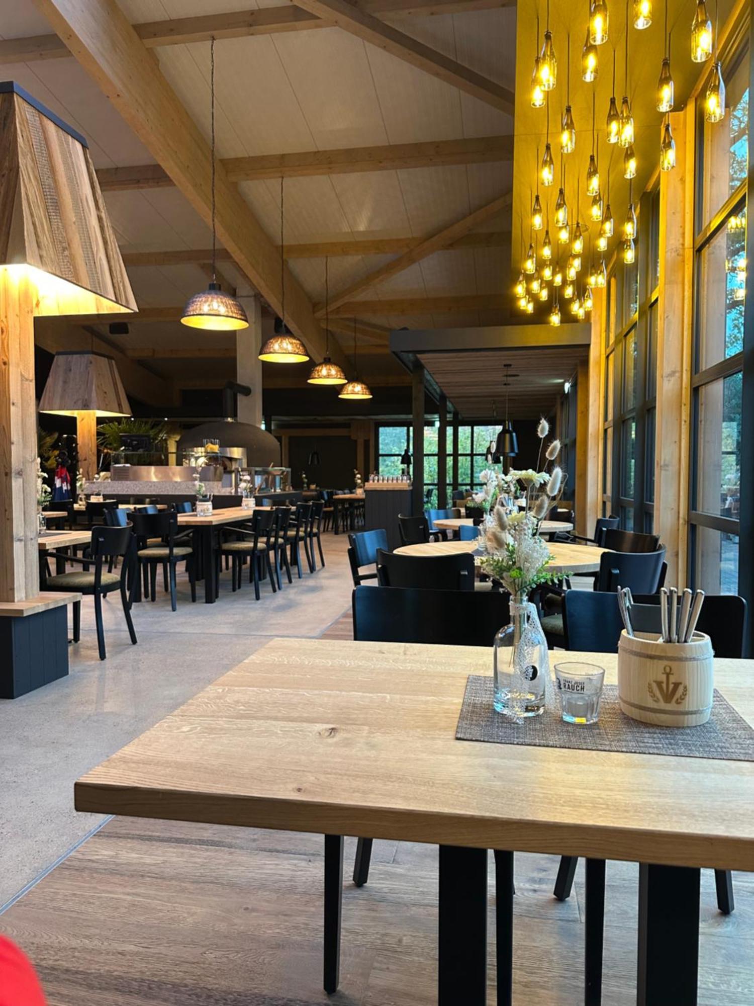 Vareler Brauhaus-Hotel Varel Dangast Bagian luar foto